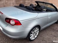 Volkswagen EOS 3.2 V6 250 ch Carat DSG GPS Toit ouvrant Sellerie cuir chauffant Sièges electriques Mirror Screen Apple Car Play Suivi d'entretien complet - <small></small> 13.900 € <small>TTC</small> - #2