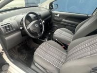 Volkswagen Fox Basis 1.4 - <small></small> 5.980 € <small>TTC</small> - #8