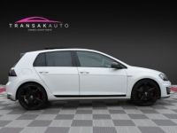 Volkswagen Golf 2.0 TSI 220 BlueMotion Technology DSG6 GTI - <small></small> 14.980 € <small>TTC</small> - #6