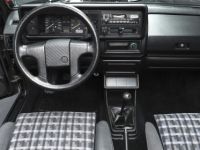 Volkswagen Golf Cabriolet 1991 - <small></small> 29.000 € <small>TTC</small> - #8