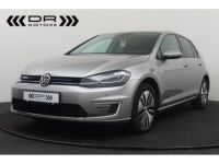 Volkswagen Golf E-GOLF 35,8KWH - LED NAVIGATIE DAB MIRROR LINK OVERHEIDSPREMIE!!! - <small></small> 16.495 € <small>TTC</small> - #1