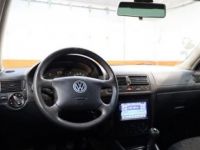 Volkswagen Golf IV 1.9 SDI 68CH 5P 5CV - <small></small> 5.490 € <small>TTC</small> - #10