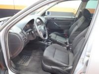 Volkswagen Golf IV 1.9 SDI 68CH 5P 5CV - <small></small> 5.490 € <small>TTC</small> - #11