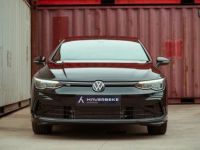 Volkswagen Golf R - Line 8 R - Line | 1.5 TSI 150pk 6v | Deep Black | Sportseats | Navi - <small></small> 29.750 € <small></small> - #1