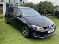 Volkswagen Golf VII 1.2 TSI 110CH BLUEMOTION TECHNOLOGY ALLSTAR 5P - <small></small> 13.870 € <small>TTC</small> - #1