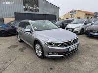 Volkswagen Passat sw 2.0 tdi 190 ch carat 4motion dsg7 toit pano ouvrant- ecran digital car play - <small></small> 20.490 € <small>TTC</small> - #1