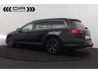 Volkswagen Passat Variant 1.6TDI SCR DSG FACELIFT BUSINESS - NAVI LEDER VIRTUAL COCKPIT MIRROR LINK - <small></small> 21.995 € <small>TTC</small> - #5