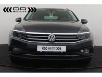 Volkswagen Passat Variant 1.6TDI SCR DSG FACELIFT BUSINESS - NAVI LEDER VIRTUAL COCKPIT MIRROR LINK - <small></small> 21.995 € <small>TTC</small> - #6