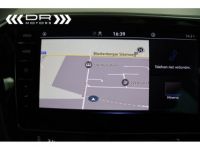 Volkswagen Passat Variant 1.6TDI SCR DSG FACELIFT BUSINESS - NAVI LEDER VIRTUAL COCKPIT MIRROR LINK - <small></small> 21.995 € <small>TTC</small> - #18