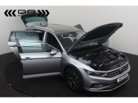 Volkswagen Passat Variant 2.0TDI SCR DSG HIGHLINE - NAVI CARPLAY/ANDROID AUTO DAB - <small></small> 27.995 € <small>TTC</small> - #12