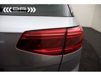 Volkswagen Passat Variant 2.0TDI SCR DSG HIGHLINE - NAVI CARPLAY/ANDROID AUTO DAB - <small></small> 27.995 € <small>TTC</small> - #52