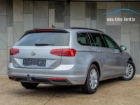 Volkswagen Passat Volkswagen Variant 1.6 TDI DSG - 1STE EIGENAAR - APPLE CARPLAY - ADAPT. CRUISECONTROL - CAMERA - TREKHAAK - BI-XENON - EURO 6 - <small></small> 11.999 € <small>TTC</small> - #49