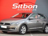 Volkswagen Polo 1.0i 80 VI Edition RADAR AV/ARR CARPLAY - <small></small> 12.970 € <small></small> - #1