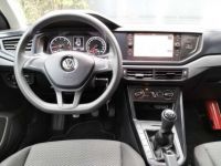 Volkswagen Polo 1.0i Trendline NAVI CLIM PETITE TAXE USB - <small></small> 13.490 € <small>TTC</small> - #15