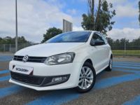 Volkswagen Polo 1.2i - 60  V 6R Style - <small></small> 8.890 € <small>TTC</small> - #2