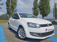 Volkswagen Polo 1.2i - 60  V 6R Style - <small></small> 8.890 € <small>TTC</small> - #21