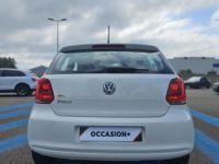 Volkswagen Polo 1.2i - 60  V 6R Style - <small></small> 8.890 € <small>TTC</small> - #23