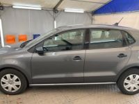 Volkswagen Polo V 1.2 16V 70CV / TRENDLINE / 2E MAIN / SUIVI COMPLET / GTIE 12 mois - <small></small> 8.990 € <small>TTC</small> - #3