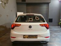 Volkswagen Polo VI phase II 1.0i 80 ch BASE CARPLAY COCKPIT LANE ASSIST - <small></small> 15.490 € <small>TTC</small> - #4