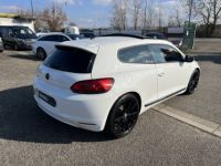 Volkswagen Scirocco 1.4 TSI 122ch MATCH BV6 Toit Ouvrant GPS Sièges chauffants - <small></small> 9.990 € <small>TTC</small> - #8