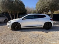 Volkswagen Scirocco 2.0 TDI 184CH BLUEMOTION TECHNOLOGY FAP BLACK SESSION DSG6 - <small></small> 16.990 € <small>TTC</small> - #4