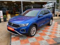 Volkswagen T-Roc 1.0 TSI 110 BV6 LIFE PLUS JA 17 Barres - <small></small> 24.250 € <small>TTC</small> - #1