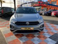 Volkswagen T-Roc 1.0 TSI 110 BV6 LIFE PLUS JA 17 Barres - <small></small> 24.350 € <small>TTC</small> - #1