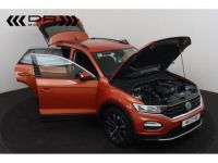 Volkswagen T-Roc 1.0 TSI UNITED - NAVI DAB APPLE CARPLAY/ANDROID AUTO 29.711km!! - <small></small> 19.995 € <small>TTC</small> - #10