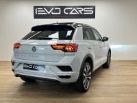 Volkswagen T-Roc 1.5 TSI 150 ch IQ.Drive DSG7/ ACC/ Attelage/ TO - <small></small> 26.990 € <small>TTC</small> - #2