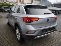 Volkswagen T-Roc 1.5 TSI CARPLAY, ADAPTIEVE CRUISE, PARKEERSENSOREN - <small></small> 25.200 € <small>TTC</small> - #4