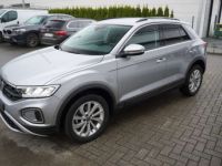 Volkswagen T-Roc 1.5 TSI CARPLAY, ADAPTIEVE CRUISE, PARKEERSENSOREN - <small></small> 25.200 € <small>TTC</small> - #5