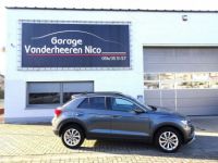 Volkswagen T-Roc 1.5TSi Style DSG,VIRTUAL,LED,CARPLAY,ADAPT.CRUISE - <small></small> 26.300 € <small>TTC</small> - #1