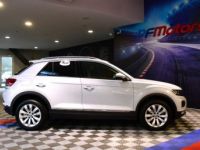 Volkswagen T-Roc Carat 1.5 TSI 150 DSG GPS Virtual ACC Parc Assist front Lane Caméra Hayon Parc Assist JA 17 - <small></small> 24.990 € <small>TTC</small> - #28