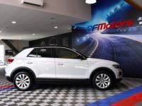 Volkswagen T-Roc Carat 1.5 TSI 150 DSG GPS Virtual Car Play Vebasto Front Lane Hayon JA 17 - <small></small> 26.990 € <small>TTC</small> - #32