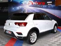 Volkswagen T-Roc Carat 1.5 TSI 150 DSG GPS Virtual Car Play Vebasto Front Lane Hayon JA 17 - <small></small> 26.990 € <small>TTC</small> - #33