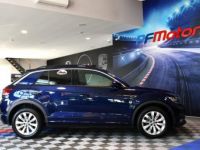 Volkswagen T-Roc R-Line Carat 1.5 TSI 150 DSG Car Play Caméra Virtual Front Lane ACC TO JA 17 - <small></small> 28.990 € <small>TTC</small> - #30