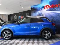 Volkswagen T-Roc R-Line Carat 1.5 TSI 150 DSG GPS Virtual Hayon ACC Caméra Car Play Front Lane JA 18 - <small></small> 28.990 € <small>TTC</small> - #2