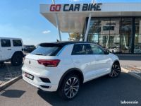 Volkswagen T-Roc R-Line TSI 150 DSG Garantie 6 ans Virtual LED ACC AppleCarPlay 19 pouces 459-mois - <small></small> 24.970 € <small>TTC</small> - #2