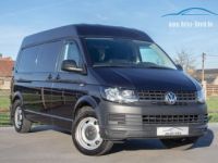 Volkswagen T6 Volkswagen Transporter High Roof 2.0 TDI 204PK - LICHTE VRACHT - 3 PLAATSEN - SENSOREN - AIRCO - TREKHAAK - EURO 6 - <small></small> 22.999 € <small>TTC</small> - #1