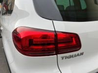 Volkswagen Tiguan 1.4 TSI 160 BlueMotion Technology Carat DSG6 SUIVI COMPLET VW* TOIT PANO OUVRANT* XENONS* SIÈGES ÉLECS CHAUF* GARANTIE - <small></small> 15.900 € <small>TTC</small> - #26