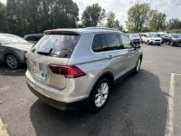 Volkswagen Tiguan 2.0 16V TDI BlueMotion - 150 - BV DSG7 Carat Toit ouvrant + Gps + Camera AR - <small></small> 25.490 € <small>TTC</small> - #7