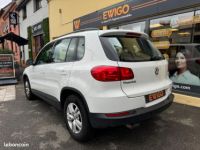 Volkswagen Tiguan 2.0 TDI 110 BLUEMOTION SIEGES CHAUFFANTS GARANTIE 6 MOIS - <small></small> 12.990 € <small>TTC</small> - #4