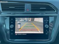 Volkswagen Tiguan 2.0 TDI 150 R-LINE TOIT OUVRANT PANORAMIQUE APPLE CARPLAY VIRTUAL COCKPIT - <small></small> 23.980 € <small>TTC</small> - #19