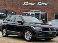 Volkswagen Tiguan 2.0 TDI COCKPIT-TOIT PANO-NAVI-CAM-CLIMTRONIC-EU6d - <small></small> 23.990 € <small>TTC</small> - #2