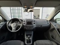 Volkswagen Tiguan 2.0 TSI 210 CV SPORTLINE 4MOTION BVM6 / 1E MAIN / 56300KM / ATTELAGE / SUIVI FULL - <small></small> 16.490 € <small>TTC</small> - #13