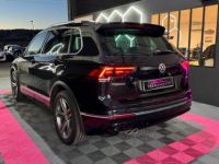 Volkswagen Tiguan Black R-Line 2.0 TDI 150 ch DSG7 Toit panoramique ouvrant Virtual Cockpit Sièges électriques chauffants - <small></small> 25.490 € <small>TTC</small> - #3