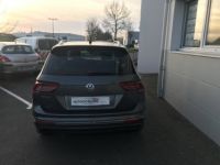 Volkswagen Tiguan II 2.0 TDi 16V DSG7 150cv R-line - <small></small> 19.490 € <small>TTC</small> - #6