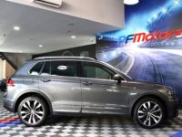 Volkswagen Tiguan R-Line 2.0 TDI 190 DSG 4Motion GPS Pro Virtual ACC DCC Caméra 360 Attelage Vebasto Hayon Dynaudio Front Lane JA 20 - <small></small> 34.990 € <small>TTC</small> - #34