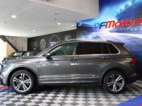 Volkswagen Tiguan R-Line Carat 2.0 TDI 190 DSG 4Motion Car Play Virtual Mode Attelage Hayon Caméra Front Ergo Vebasto JA 19 - <small></small> 29.990 € <small>TTC</small> - #2