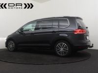 Volkswagen Touran 1.6TDI HIGHLINE DSG - 7 PLAATSEN NAVI LEDER PANODAK - <small></small> 21.995 € <small>TTC</small> - #3